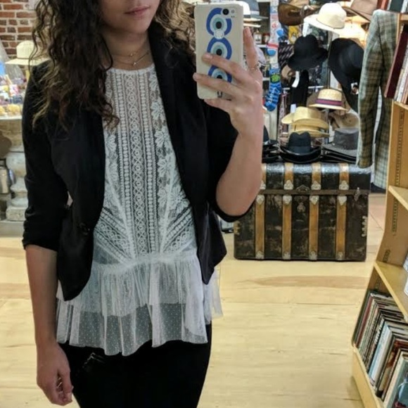 NWT Umgee Lace Crop Top S M L - Picture 4 of 7